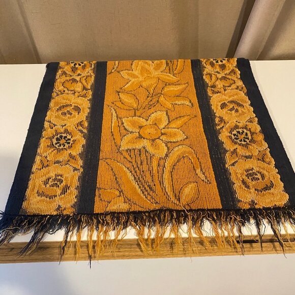 Vtg Fieldcrest Regency‎ Style Towel Old World Castlecore 28x16 - Picture 2 of 3